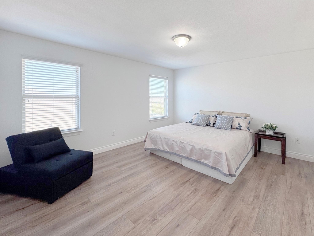 251 Triumph Rd - Photo 23