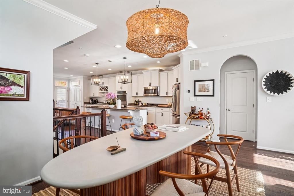 6947 Country Club Terrace - Photo 8