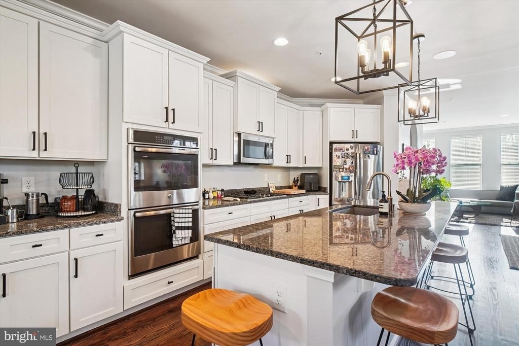6947 Country Club Terrace - Photo 3
