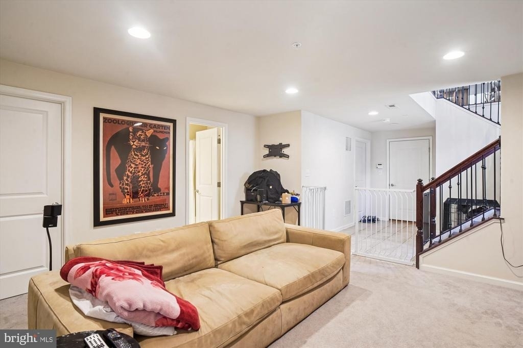 6947 Country Club Terrace - Photo 37