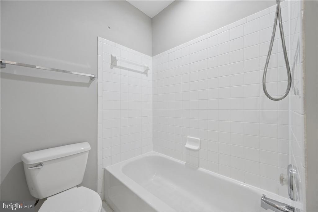1004 Collindale Avenue - Photo 26