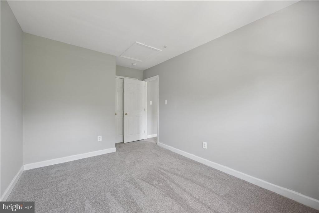 1004 Collindale Avenue - Photo 22
