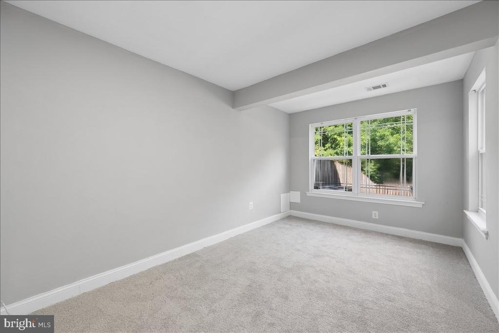 1004 Collindale Avenue - Photo 38