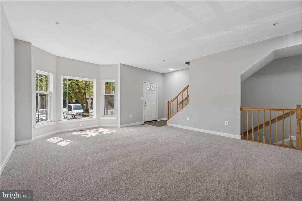 1004 Collindale Avenue - Photo 3