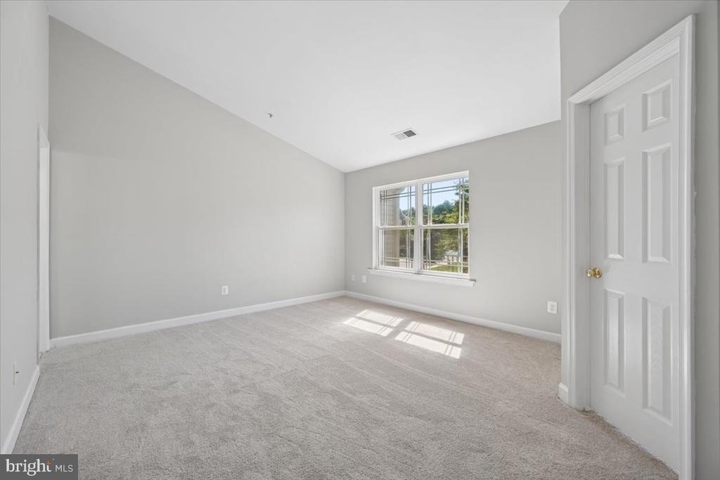 1004 Collindale Avenue - Photo 18