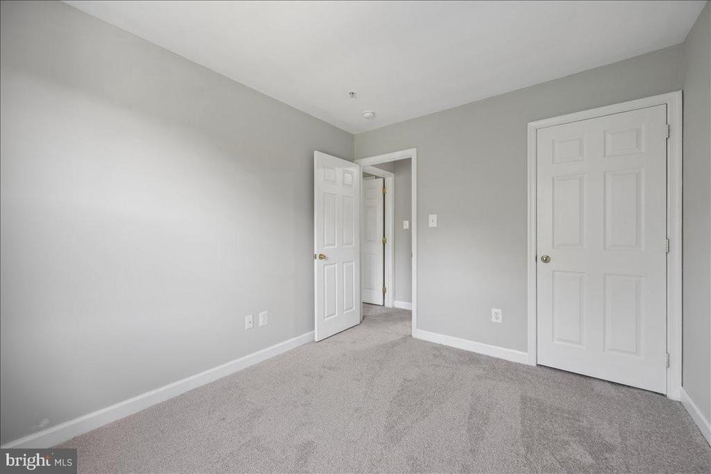1004 Collindale Avenue - Photo 24