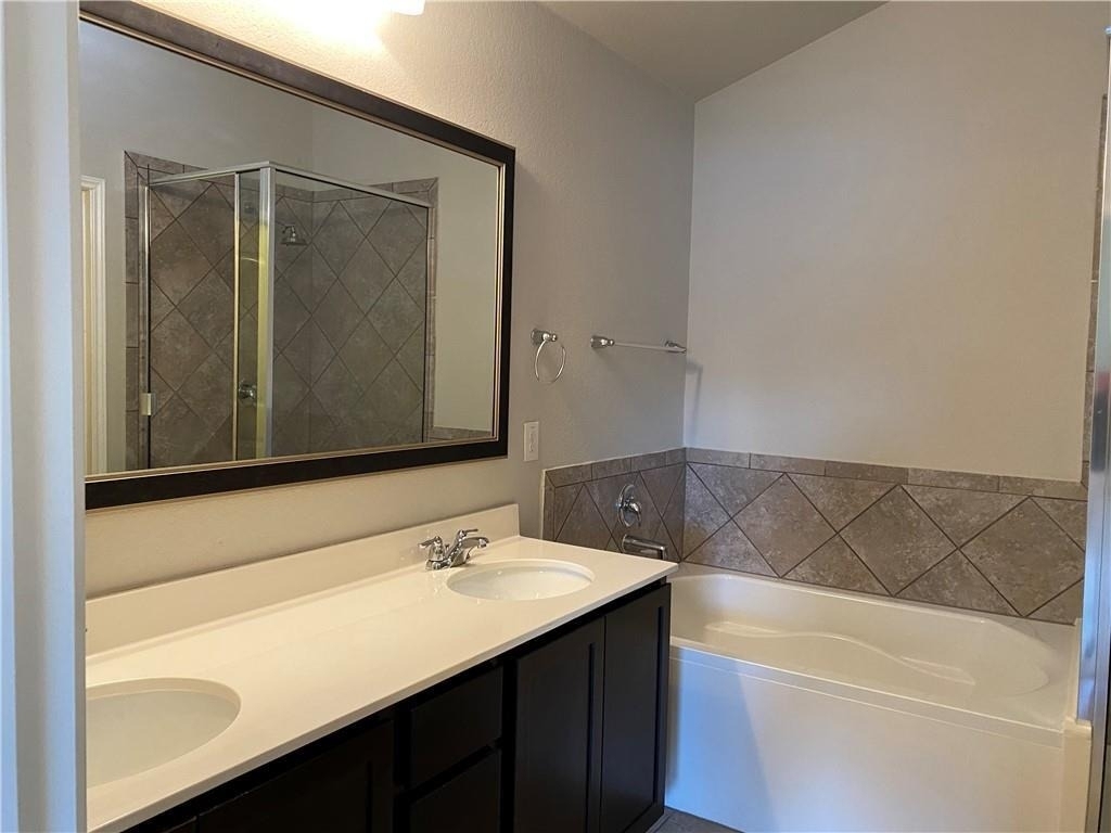 816 Sleeping Bear Dunes Dr - Photo 8