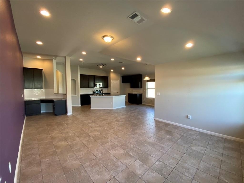 816 Sleeping Bear Dunes Dr - Photo 10