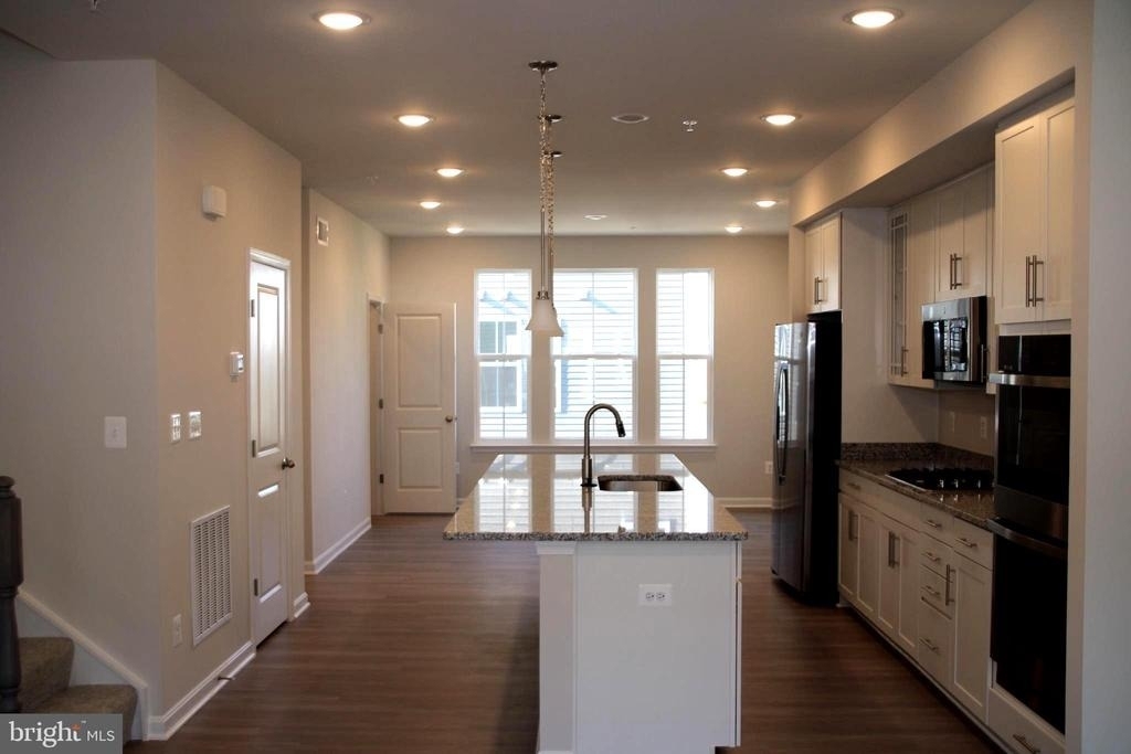 2583 Hopton Lane - Photo 8