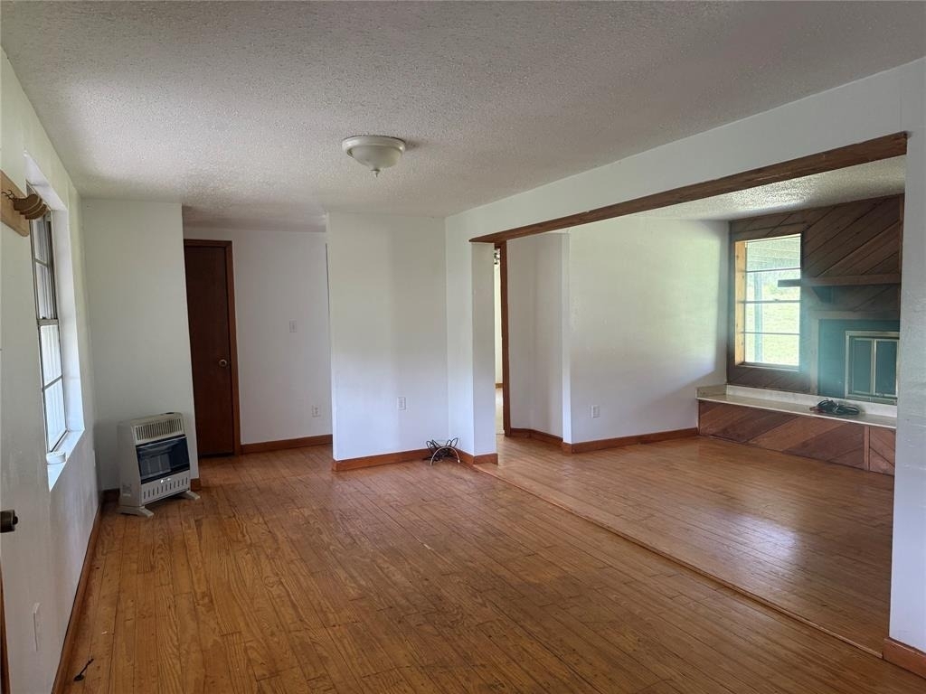 1825 E Pierce St - Photo 1