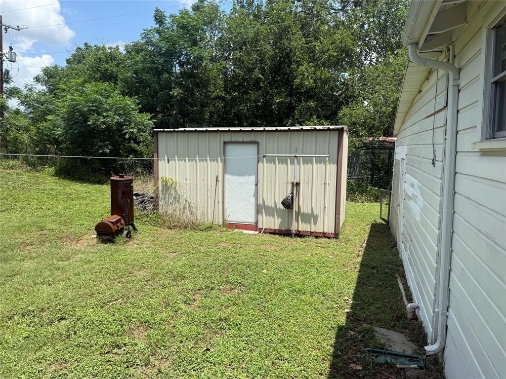 1825 E Pierce St - Photo 11