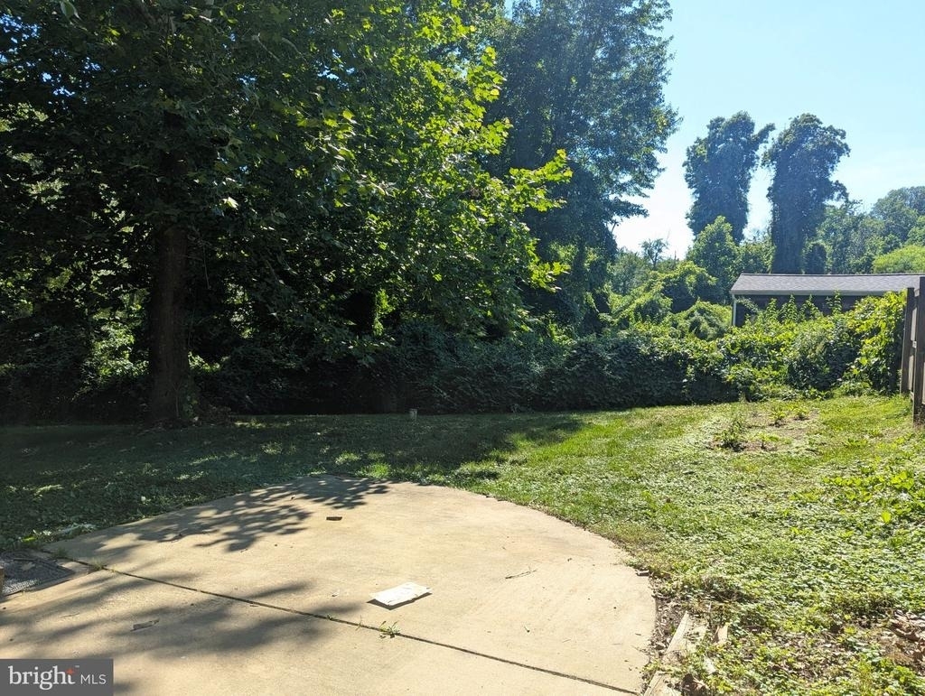 3813 Oak Street - Photo 3
