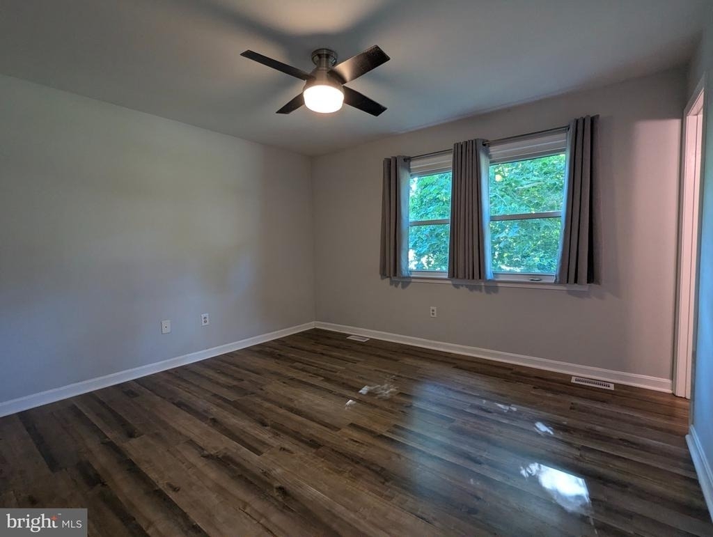 3813 Oak Street - Photo 11