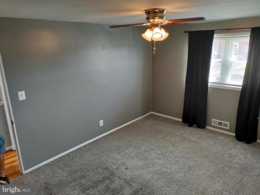7862 Kentley Road - Photo 7