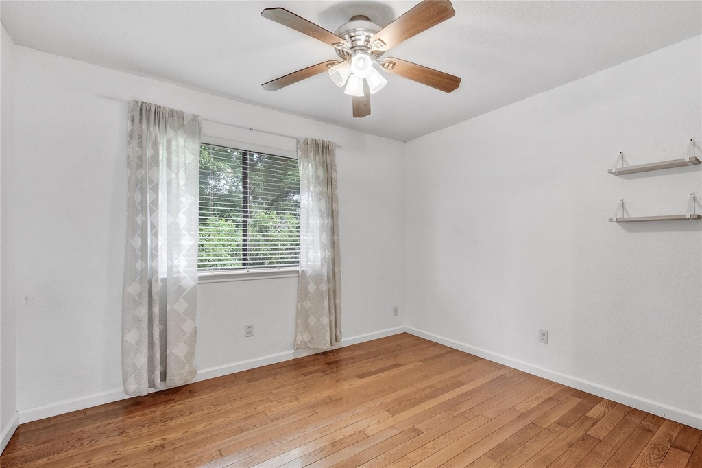 2408 W Messick Loop - Photo 21