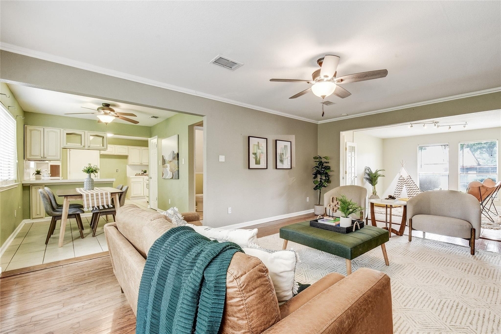2408 W Messick Loop - Photo 4
