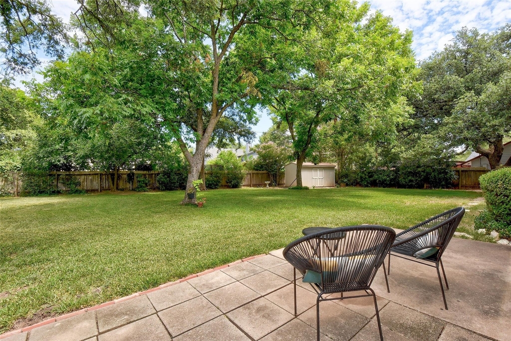 2408 W Messick Loop - Photo 27