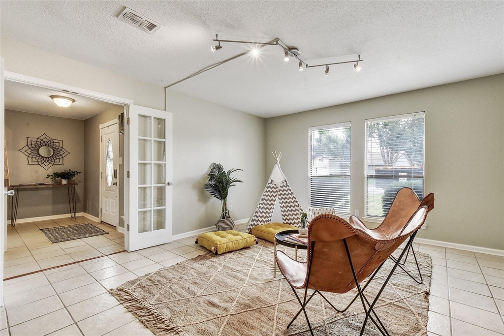 2408 W Messick Loop - Photo 7