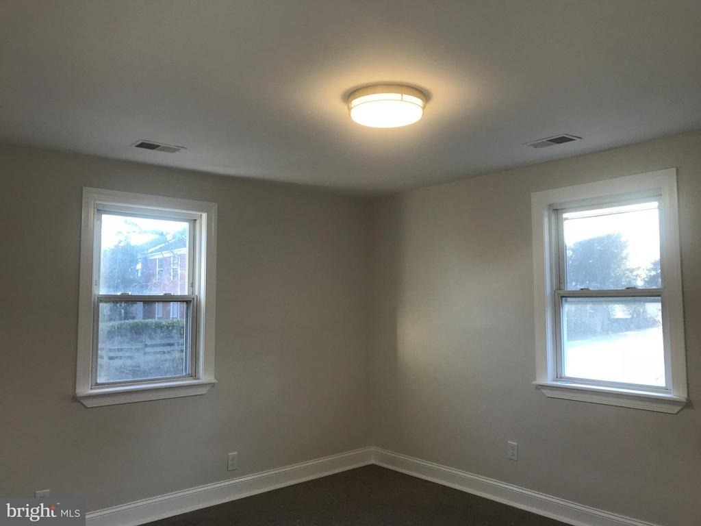 1004 Dartmouth Road - Photo 15