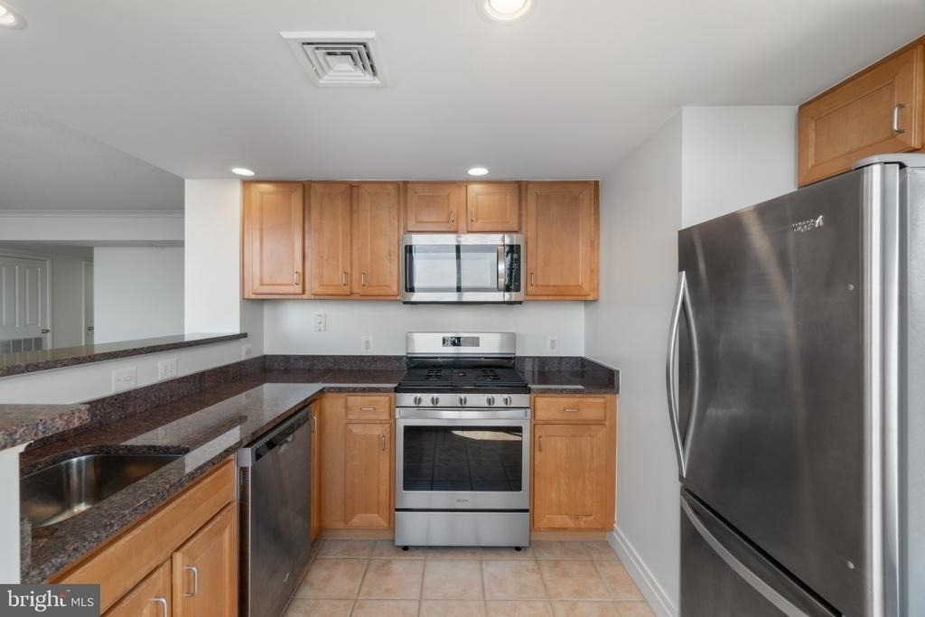 414 Water Street - Photo 11
