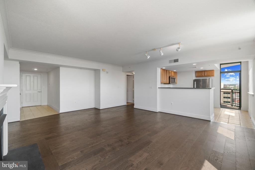 414 Water Street - Photo 6