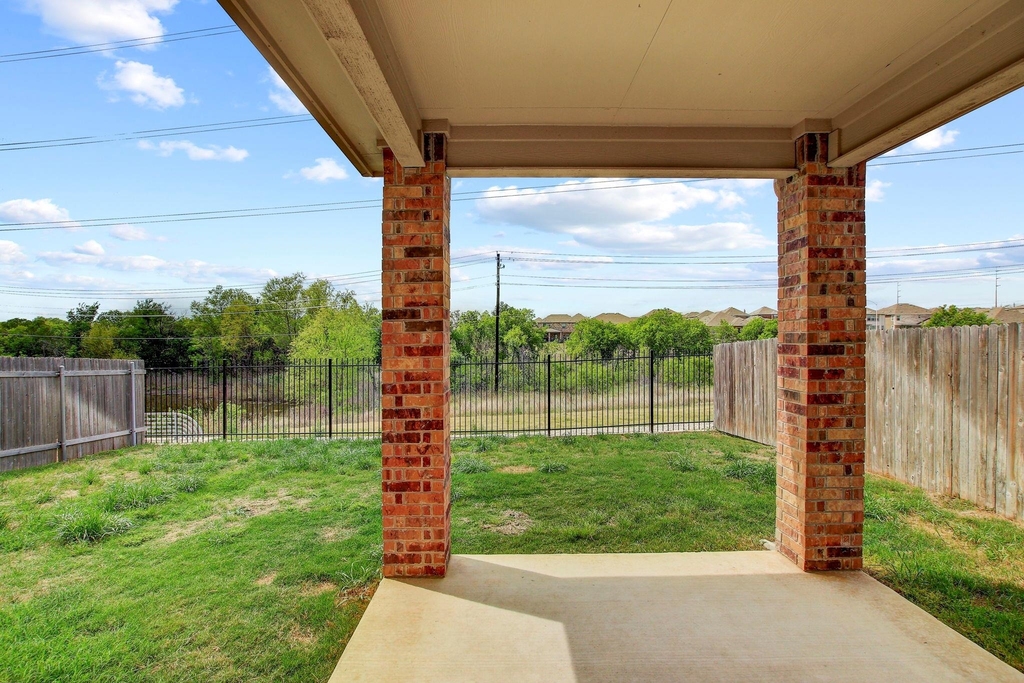 12600 Anthology St - Photo 35