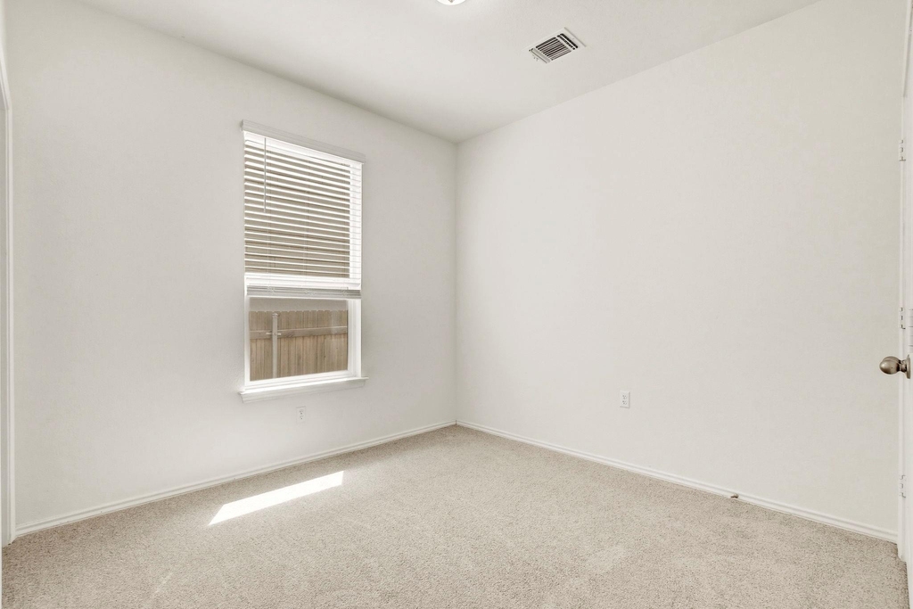 12600 Anthology St - Photo 21