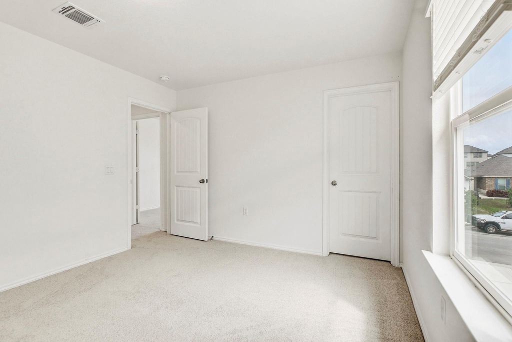 12600 Anthology St - Photo 32