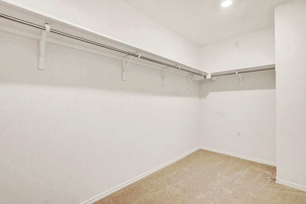 12600 Anthology St - Photo 29