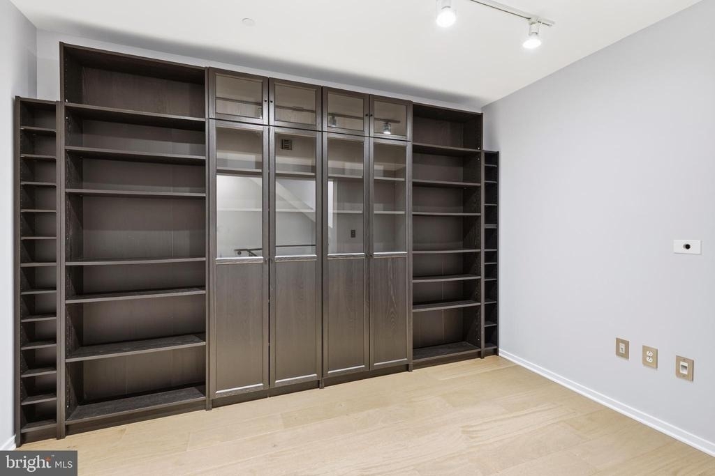 1200 Steuart Street - Photo 26