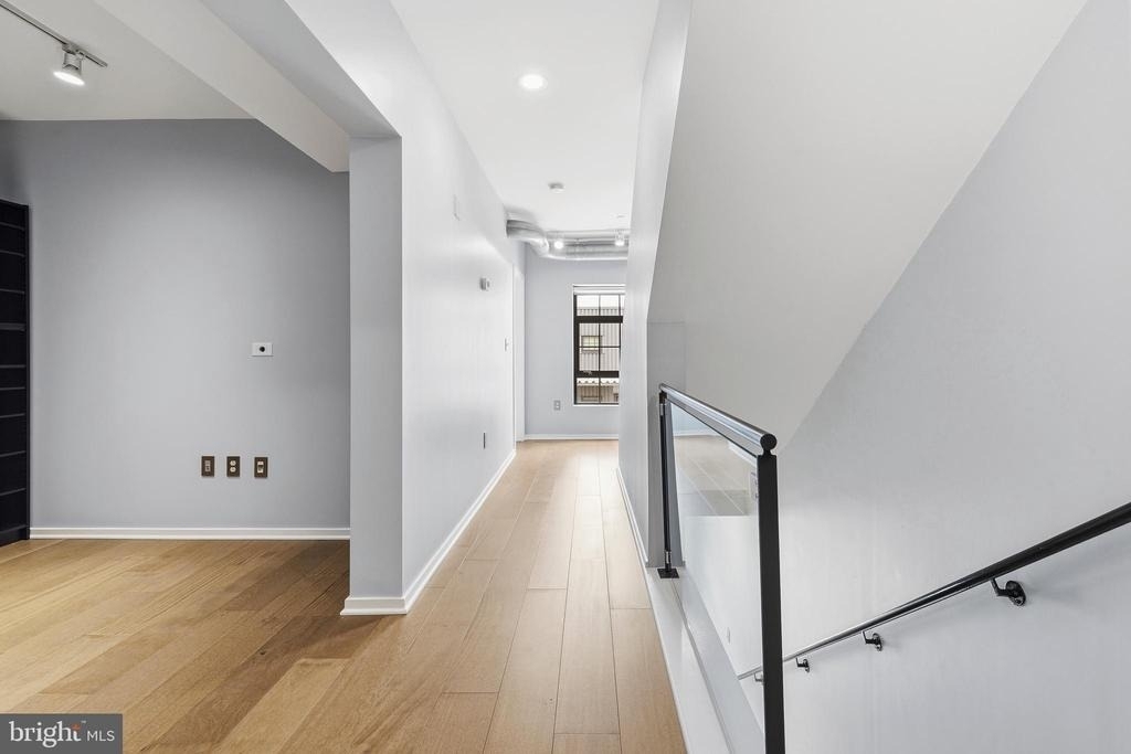 1200 Steuart Street - Photo 22