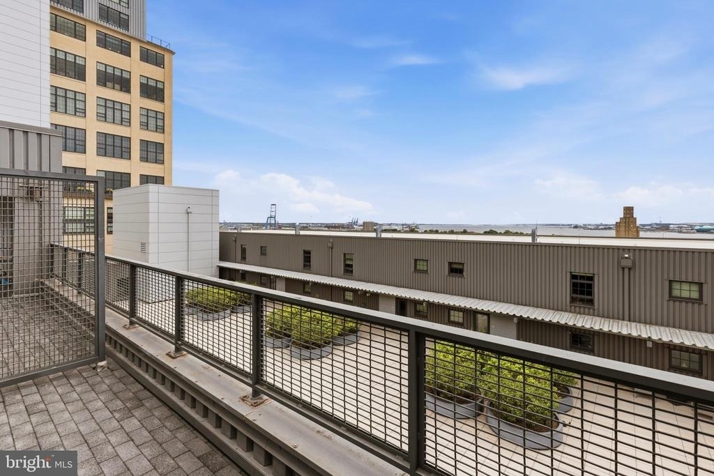 1200 Steuart Street - Photo 58