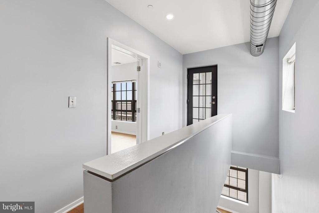 1200 Steuart Street - Photo 38