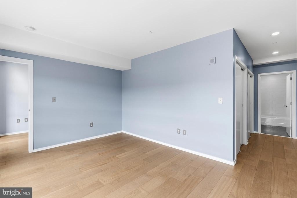 1200 Steuart Street - Photo 31