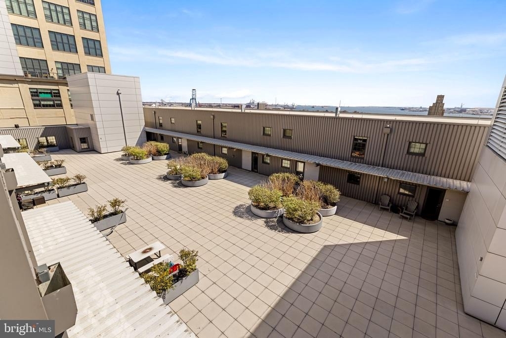 1200 Steuart Street - Photo 59