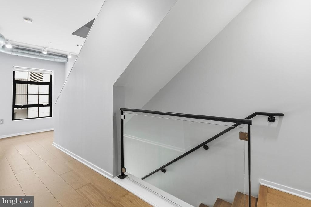 1200 Steuart Street - Photo 23