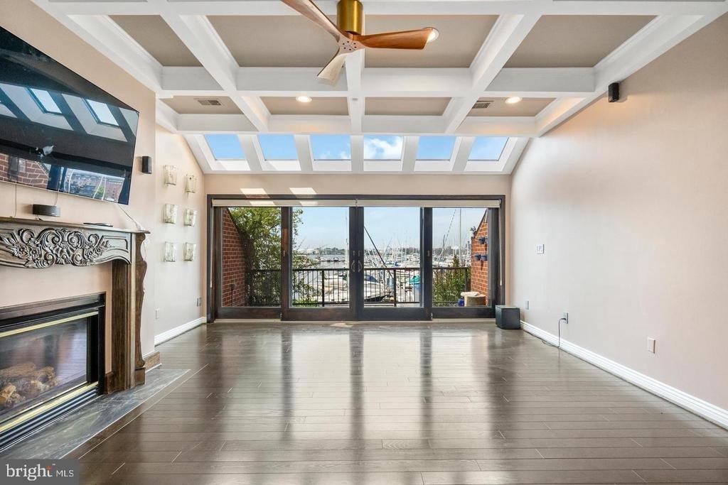 2419 Boston Street - Photo 6