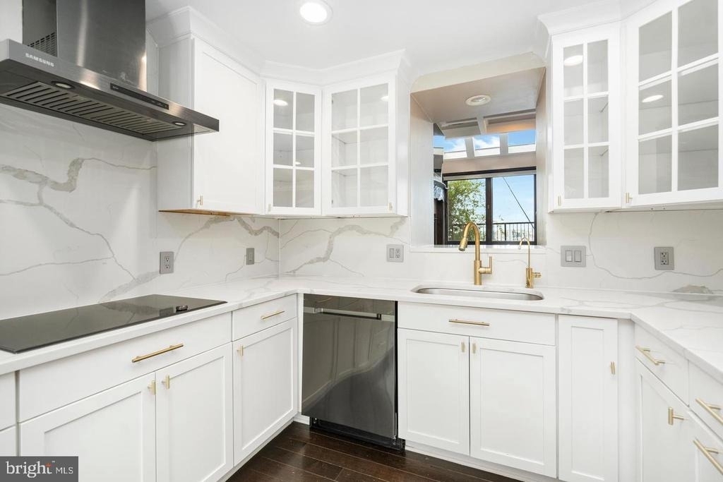 2419 Boston Street - Photo 18