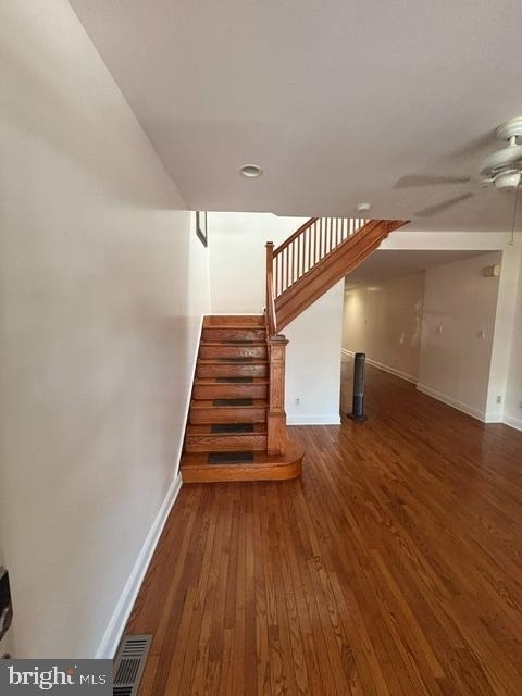315 E 29th Street - Photo 6