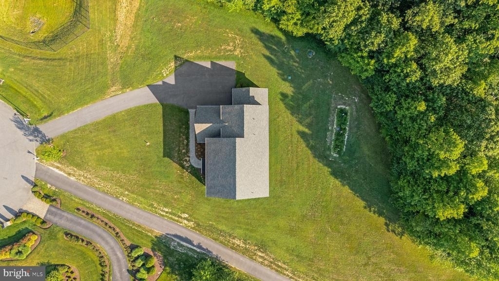 5709 Iron Stone Road - Photo 4
