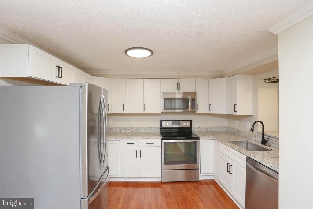 781 Willowby Run - Photo 5