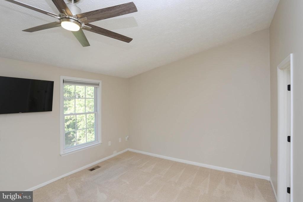781 Willowby Run - Photo 16