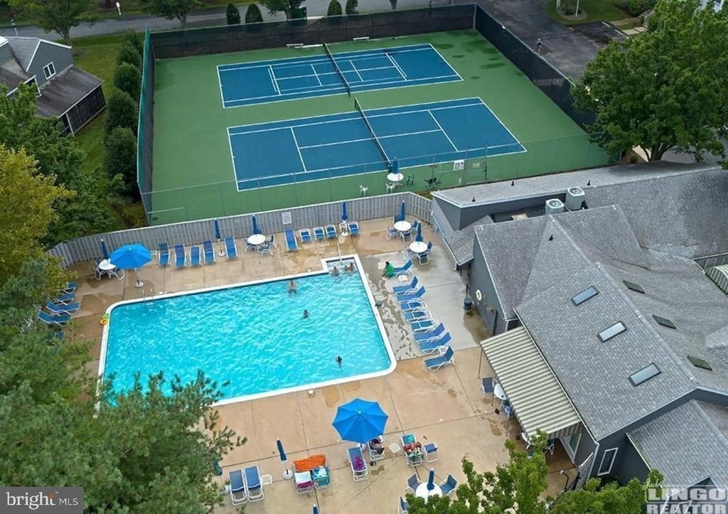 3300 Sanibel Circle - Photo 14