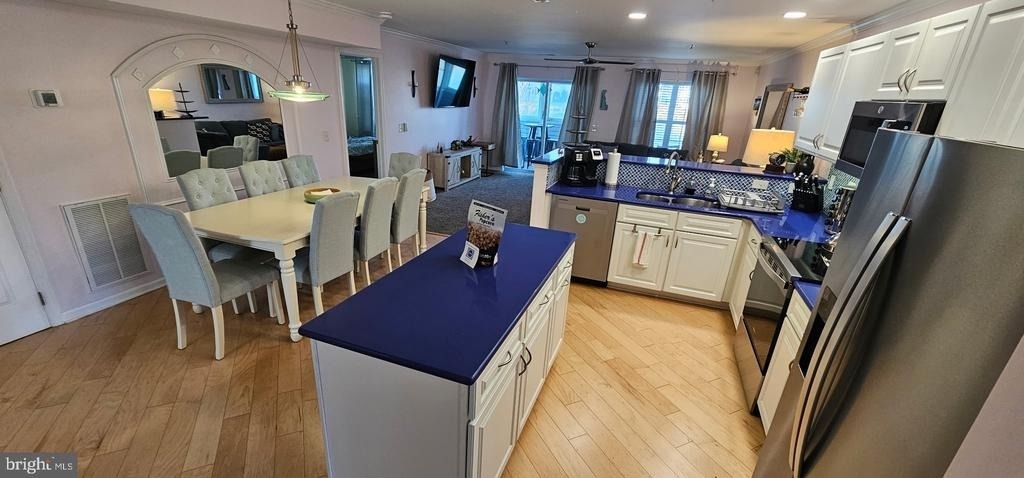 3300 Sanibel Circle - Photo 1