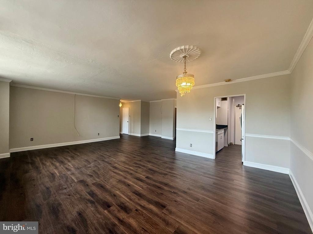 1301 N Harrison Street - Photo 6