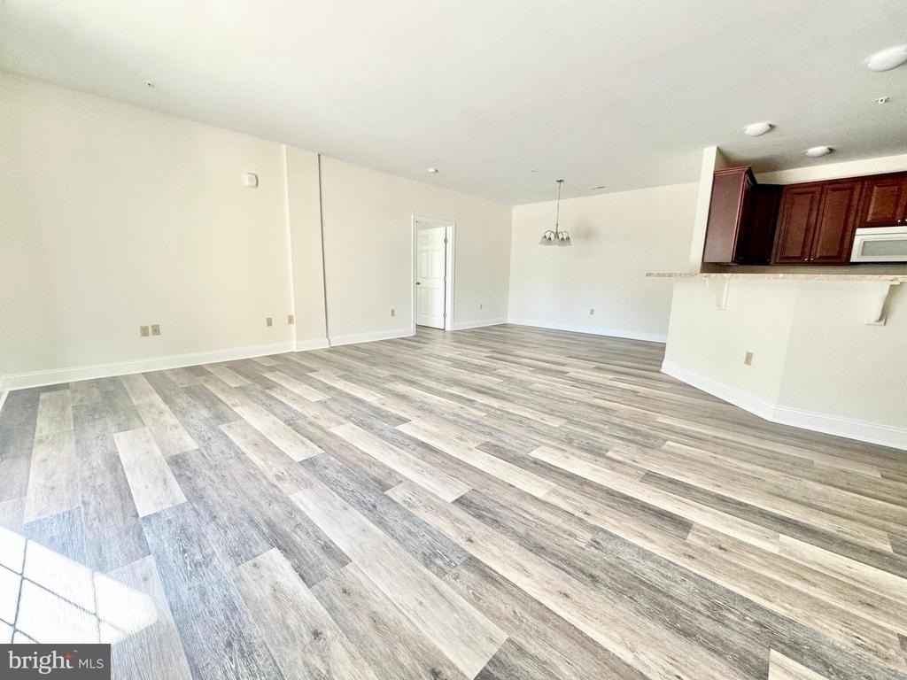 1665 Kenton Road - Photo 7