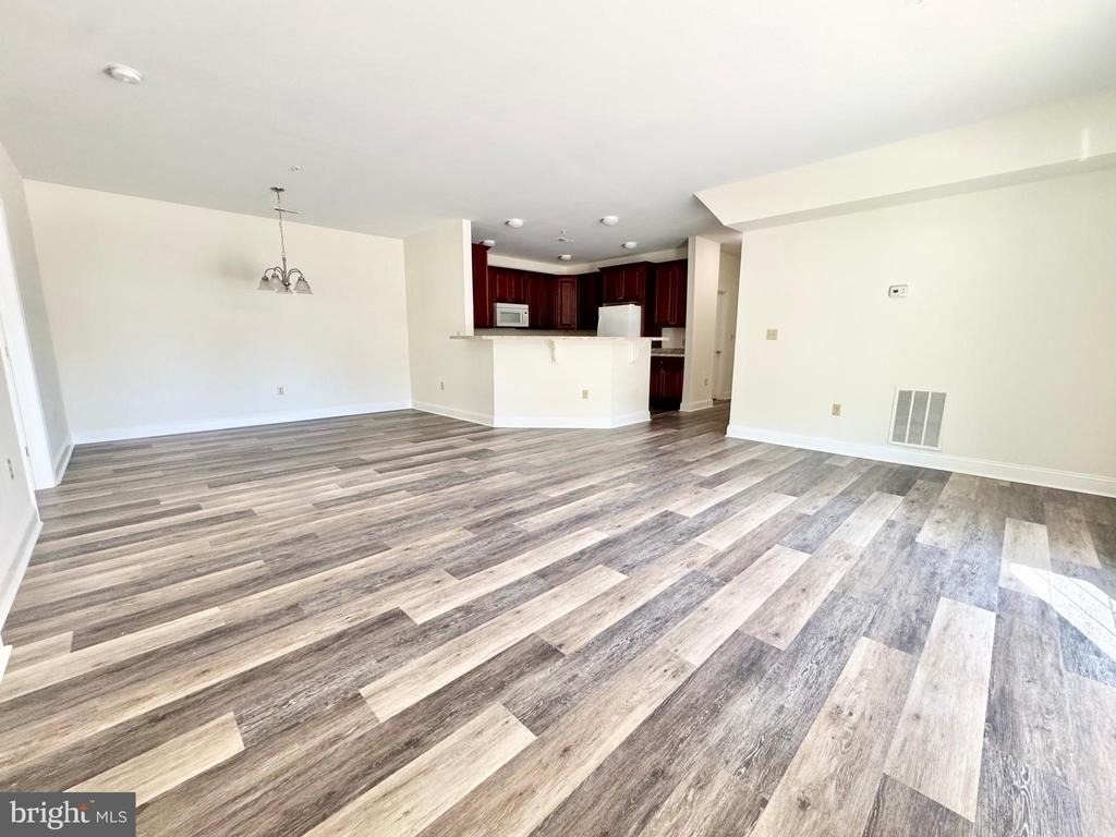 1665 Kenton Road - Photo 6