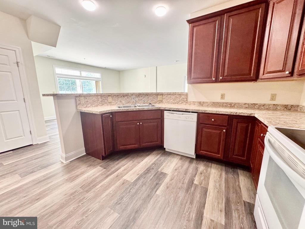 1665 Kenton Road - Photo 12