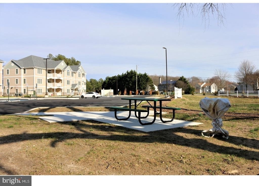 1665 Kenton Road - Photo 2