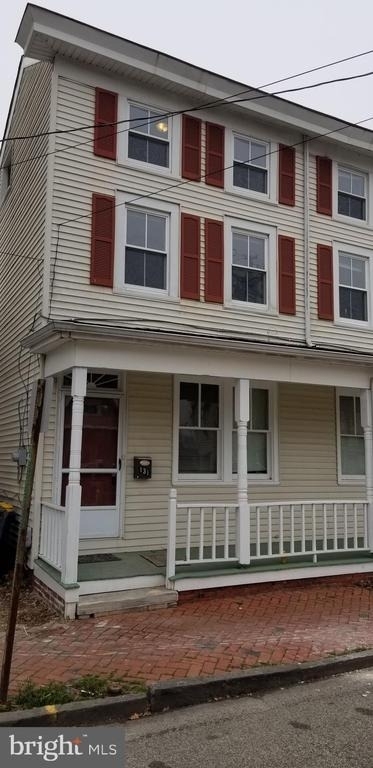 131 N Main Street - Photo 0